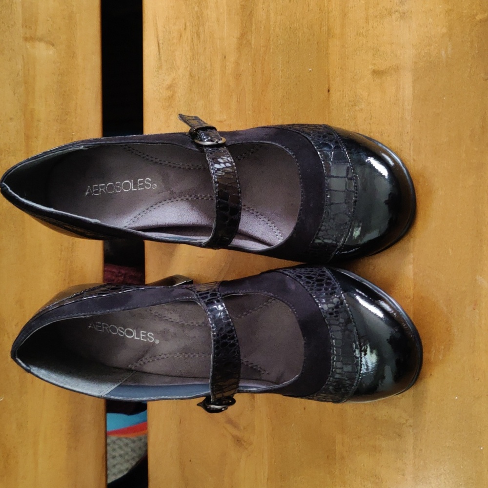 Aerosoles Roller Rink Mary Jane's Comfort Shoes Size 8.5 - Picture 2 of 11